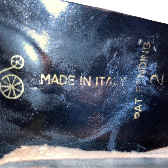 Vintage Italian “Sole There” Famolare Black Suede High Heels Size7 Made in Italy - Picture 10 of 13